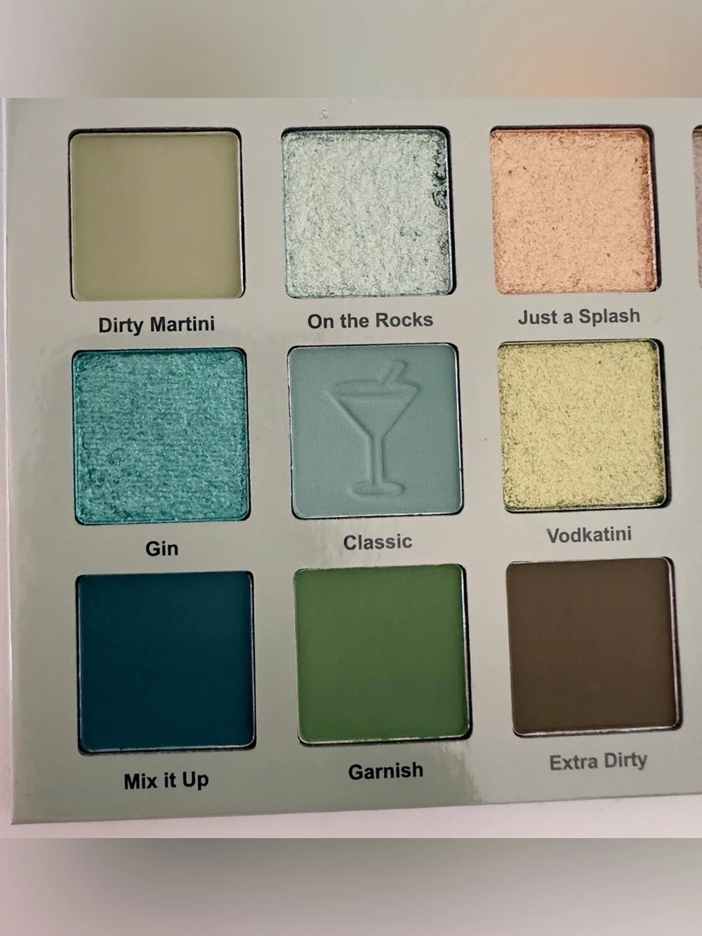 NWT Glamlite Dirty Martini Eyeshadow Palette